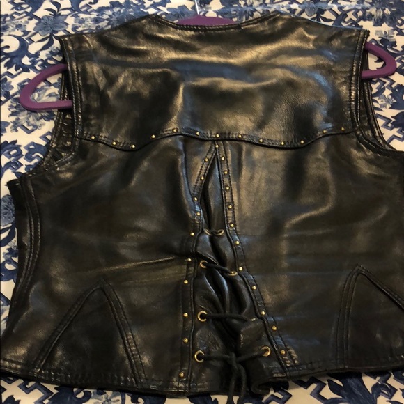 Leather motorcycle vest - Picture 2 of 3